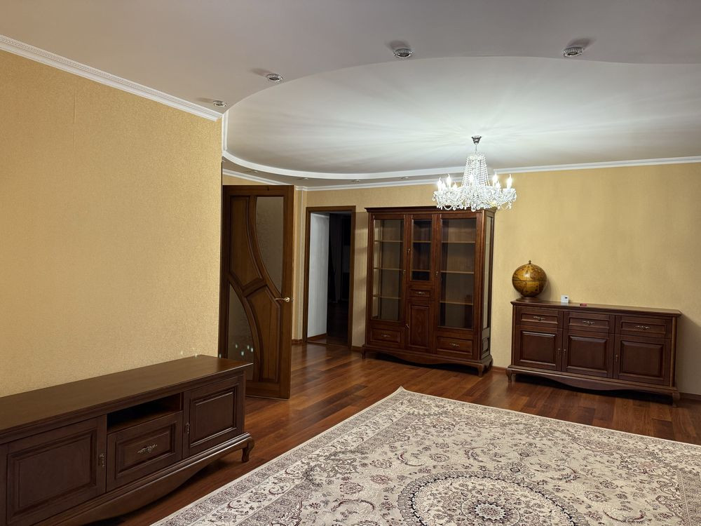 Простора трикімнатна квартира в центрі Хмельницького від власника Хмельницький - зображення 5