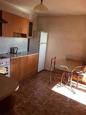 1-но кімн. Вул. Бр. Тарасівців (Декабристів) 12/37. Метро Харківська Киев