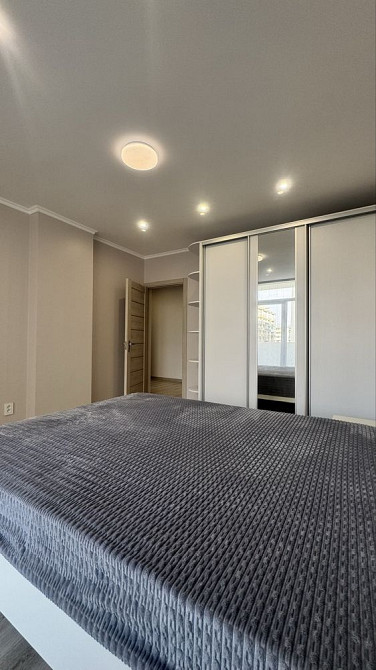 Оренда простороі півторикімнатноі квартири. Ужгород - зображення 3