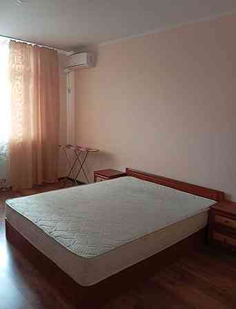 ЖК" Паркові Озера". Здам 1 кімнатну квартиру. Киев