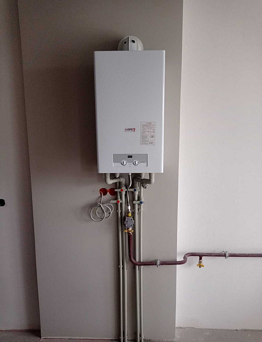 Двокімнатна квартира. Мінімальне оформлення!! Гостомель - зображення 6