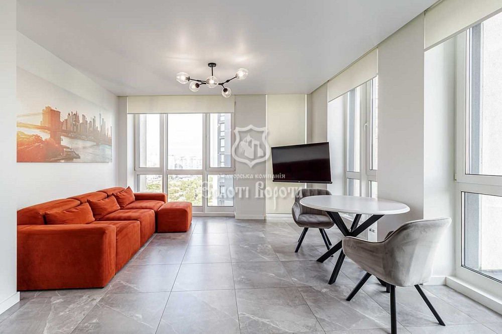 Видова квартира з дизайнерським ремонтом ЖК Славутич Киев - изображение 2