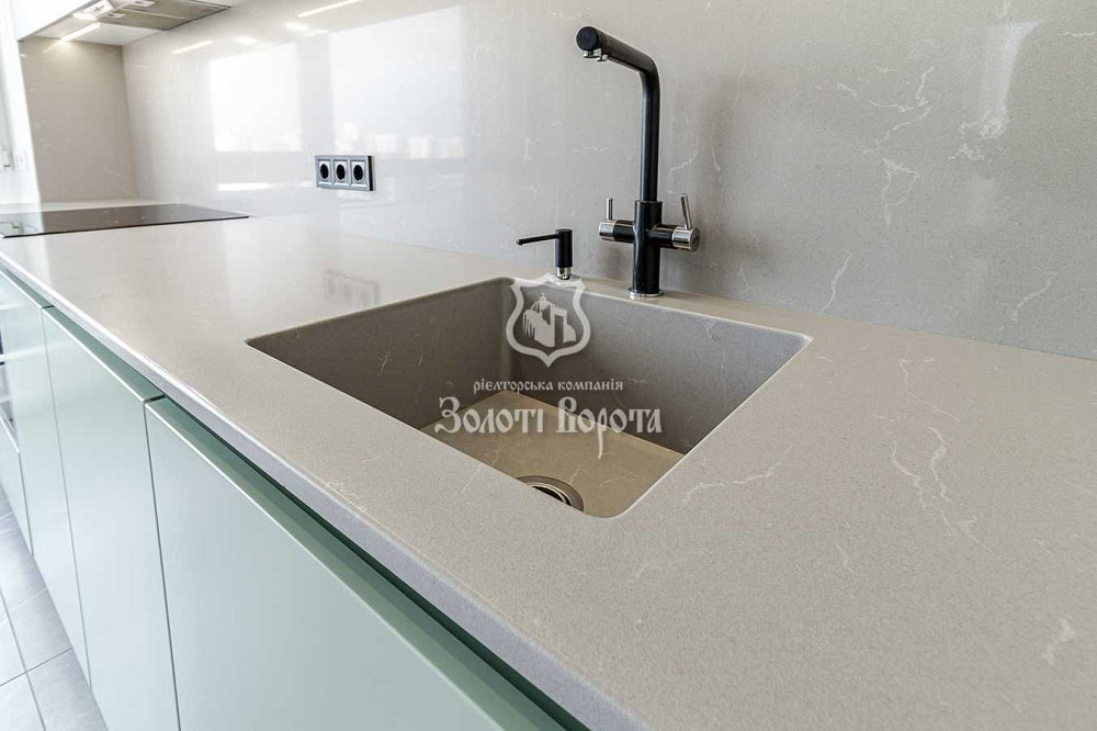 Видова квартира з дизайнерським ремонтом ЖК Славутич Киев - изображение 5