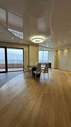 Просторная квартира с террасой в ЖК Ланжерон Одеса