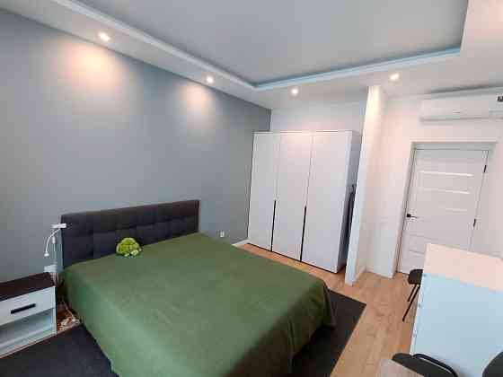 Продам 2-к квартиру на 3 ст. Люстдорфской дороги в ЖК Альтаир Одеса