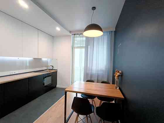 Продам 2-к квартиру на 3 ст. Люстдорфской дороги в ЖК Альтаир Одеса