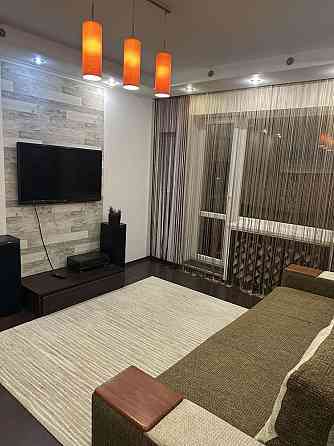 2к з ремонтом, середній поверх, мінімальне переоформлення! Хмельницький