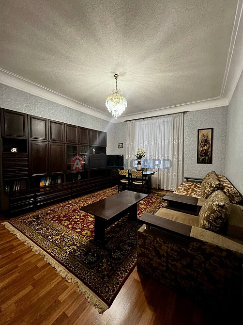 продам 2-х кімнатну квартиру  в Центрі міста Кам`янське (Запорізька обл.) - зображення 1