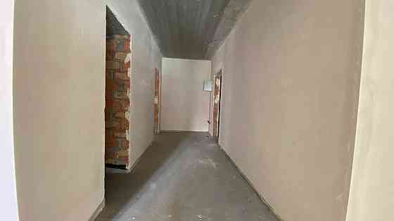 Велика 3к в ЗДАНОМУ будинку з МІНІМАЛЬНИМ оформлення Ирпень