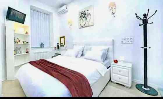 Київ оренда Власн Майдан 2-х кімн, Мала Житомирська 800€  довгостроков Киев