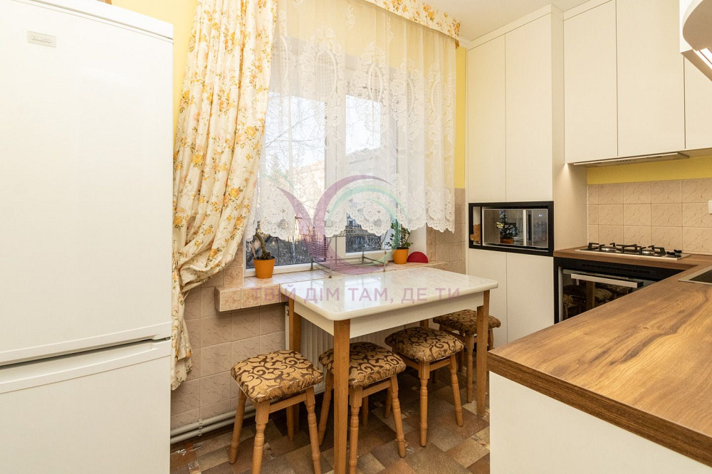 Затишна 1-к квартира за вул. Хоткевича Ивано-Франковск - изображение 2