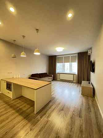 Оренда 2-к студіо Лесі Українки 7Б м. Печерська, Палац Спорту 7 хв! Киев