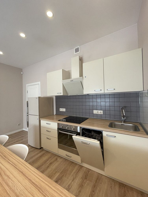 Оренда 2-к студіо Лесі Українки 7Б м. Печерська, Палац Спорту 7 хв! Київ - зображення 7