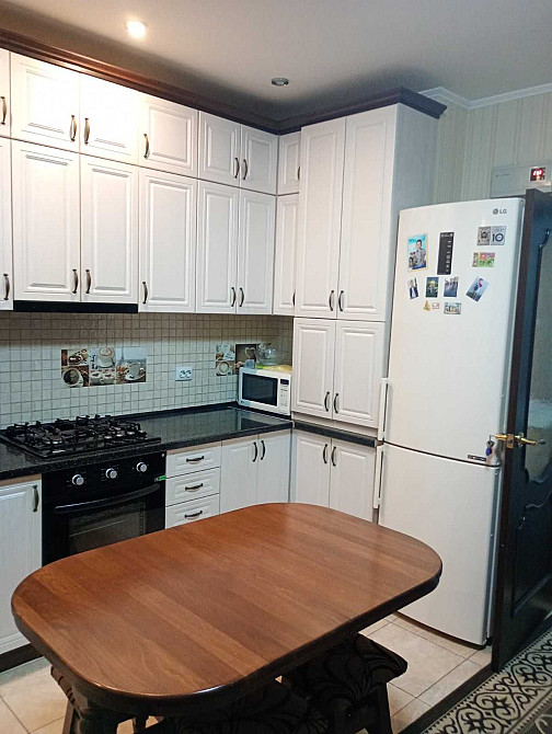 Продам 2к з ремонтом.Супер ціна.Поруч з парком МАМА Ирпень - изображение 1