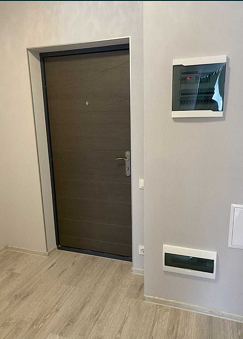 Продам однокімнатну квартиру в найрозвиненішому районі міста!Люкс ціна Ірпінь - зображення 7