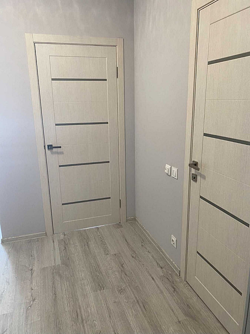 Продам однокімнатну квартиру в найрозвиненішому районі міста!Люкс ціна Ірпінь - зображення 8