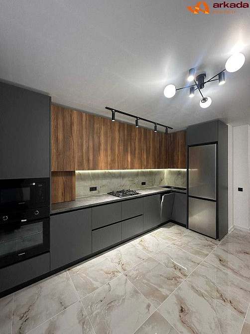 Однокімнатна квартира Центр ЖК Фемелі Плаза Івано-Франківськ - зображення 2