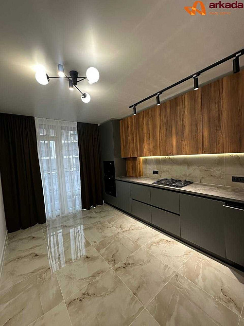 Однокімнатна квартира Центр ЖК Фемелі Плаза Івано-Франківськ - зображення 1