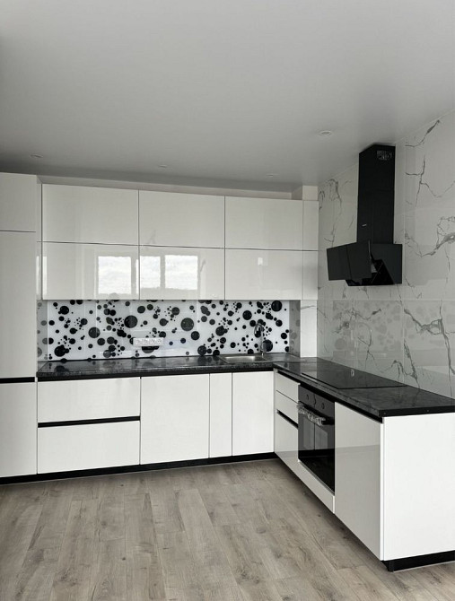 7хв до Києва! Без комісії! Сертифікат! Постанова! Кухня-вітальня 24м2 Ірпінь - зображення 1