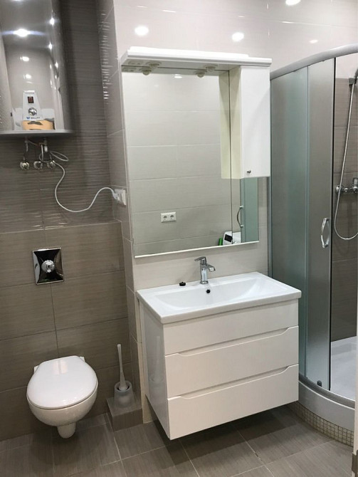 Оренда 1 к.к вул. Драгоманова, метро Позняки, Євроремонт Київ - зображення 5