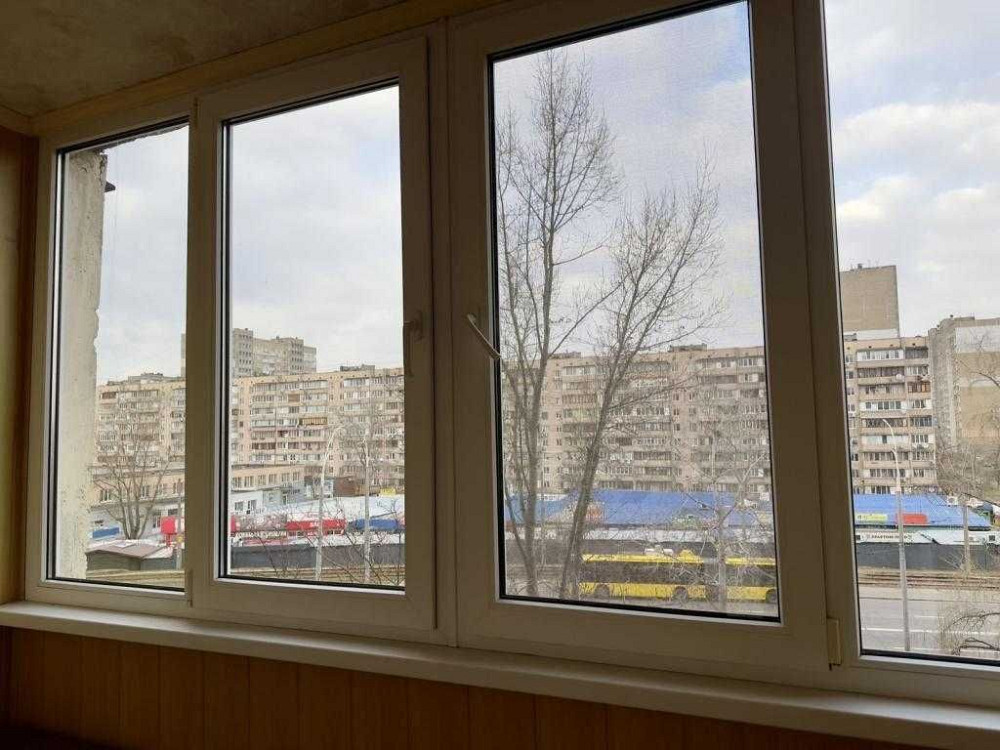 Трехкімнатна квартира на Оболоні (вул.Героів Дніпра) Киев - изображение 7