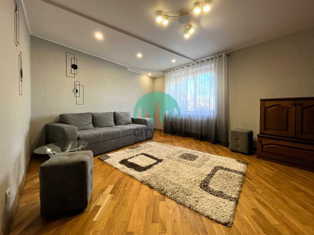 Оренда дворівневої квартири в Центрі. Власне паркомісце (38) Ивано-Франковск - изображение 1