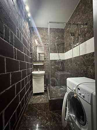 Здам 2 кк вул. Депутатська, 14 метро Святошин Киев