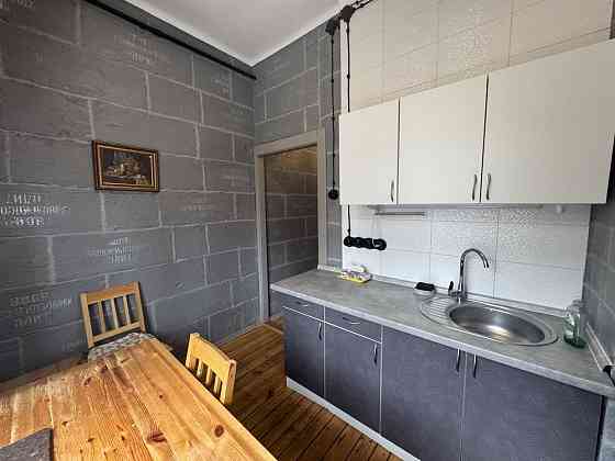 Здам 2 кк вул. Депутатська, 14 метро Святошин Киев