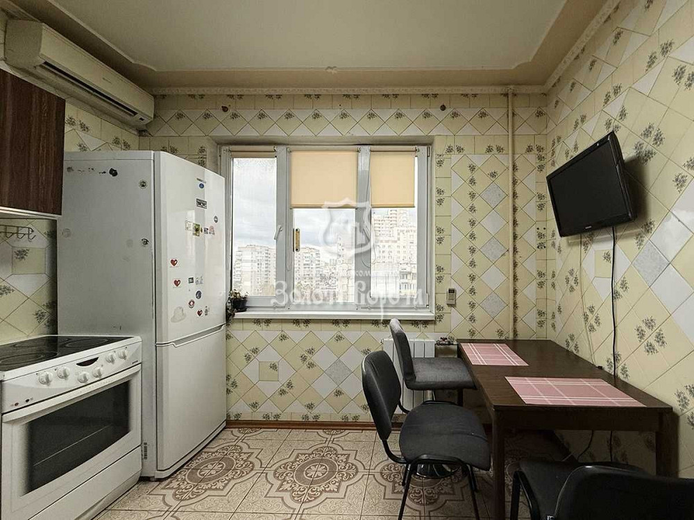 Квартира, 2к. Гарний стан. Бориспільська, 34, Нова Дарниця, Дарницький Киев - изображение 1