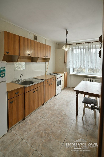 Продаж 3кімн квартири в цегляному будинок, Автовокзал Ровно - изображение 1