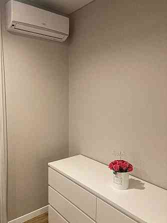 Продаж 3-кімнатна квартира ЖК П'ятий 5 Континент Набережна Перемоги Дніпро