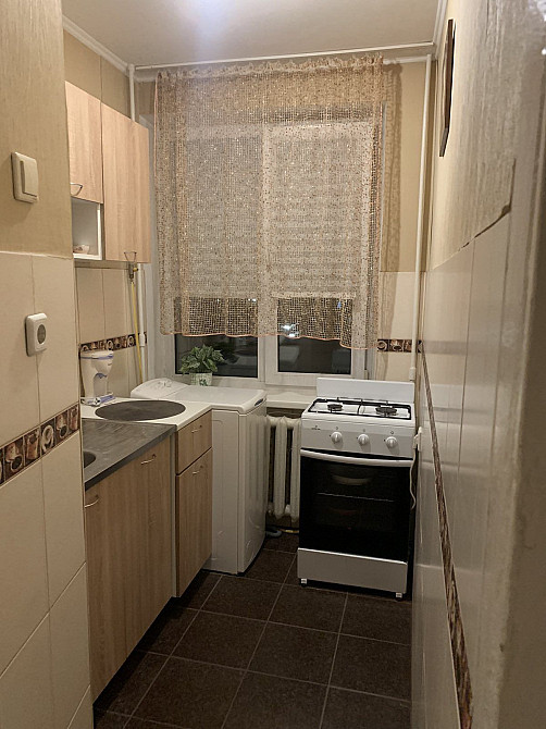 Сдам 1 ком кв ул Пражская 17, Днепровский рн Київ - зображення 1