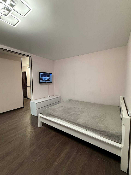 Сдам 1-комнатную квартиру на Косиора Дніпро - зображення 1