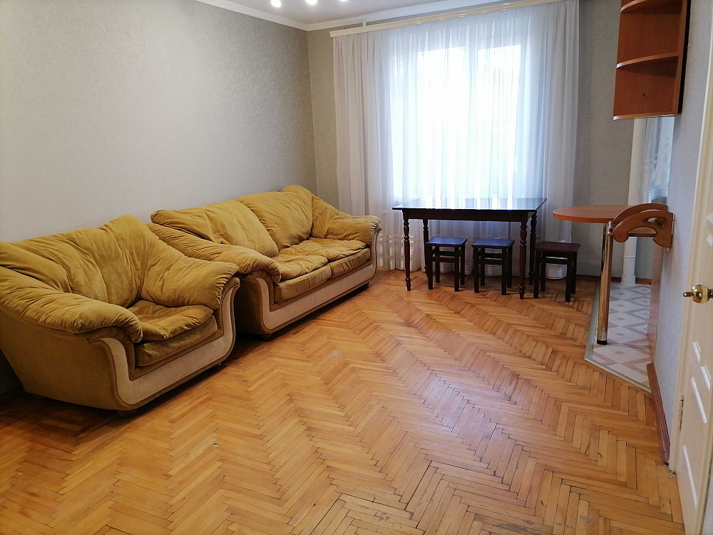 Аренда трехкомнатной квартиры. Малый рынок Запорожье - изображение 2