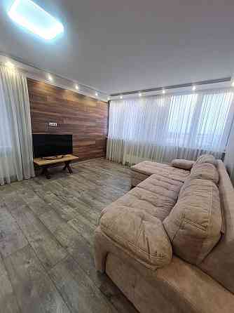 Ексклюзивна 3- кімнатна квартира вул.Козацька 9/1 на короткий термін! Черкаси