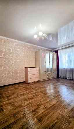 Приднепровск.  1 к кв. 15 минут к центру города. Агенты не звоните Дніпро