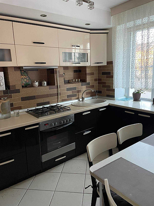 Продається 3х кімнатна квартира по вул.М.Грушевського, буд. 4 : Дрогобич - зображення 3