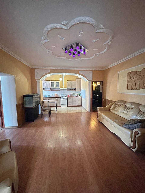 Продам квартиру на землі з гаражем по вул. Теплична на Слобідці Одеса - зображення 1