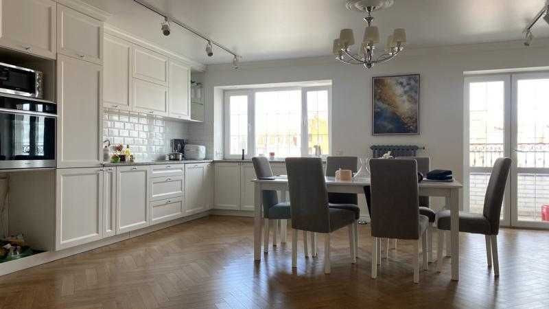 Продам 2-кімнатну квартиру 95 м2 на Маршала Говорова з видом на море Одеса - зображення 1