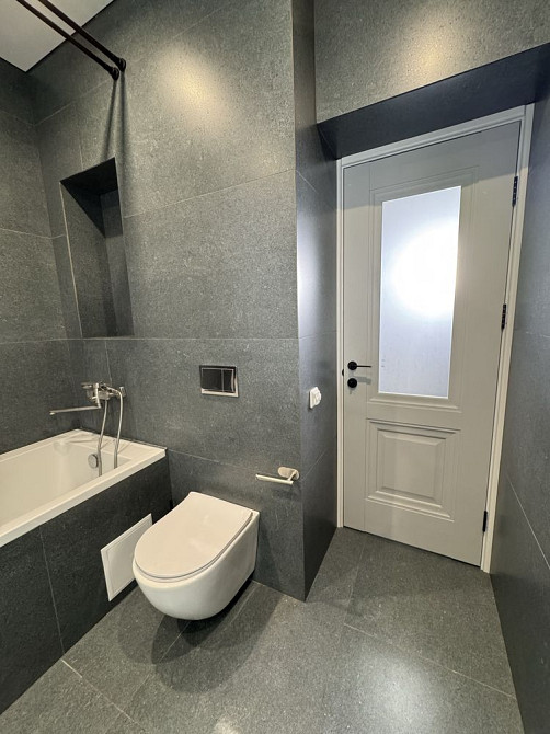 2-кімнатна в ЖК «На Щасливому». 65м2. Поверх 4 з 6. Заселений будинок. Рівне - зображення 5