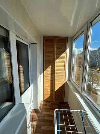 Продається 1-к метро Чернігівська  Лісовий Масив Киев