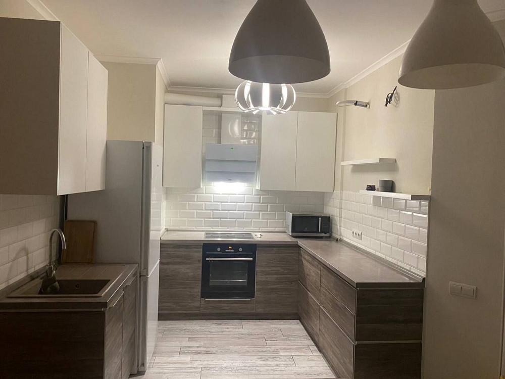 Сдам 1-комн.  квартиру-студио  возле метро с дизайнерским ремонтом Київ - зображення 4