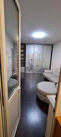 Сдам двушку біля метро Героїв Дніпра Киев