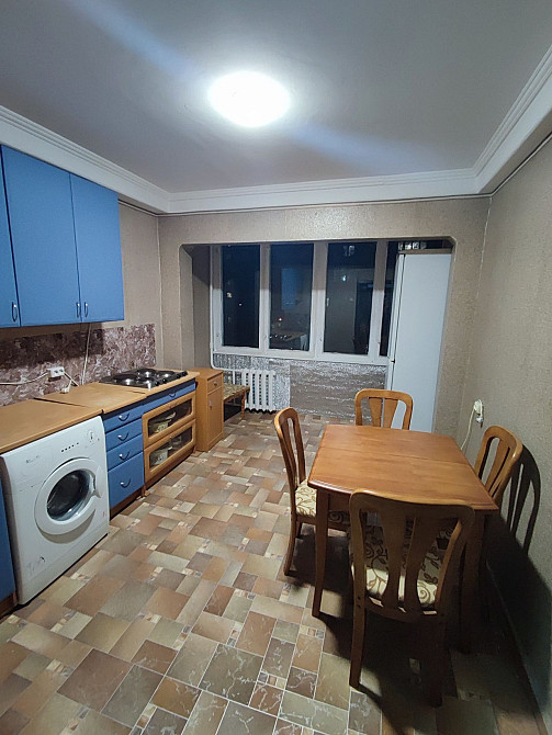 Оренда 1-кім, вул. Салютна, Без комісії і залогу, З комунальними Киев - изображение 1