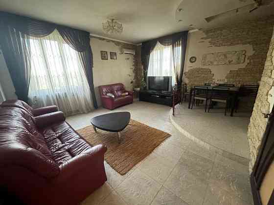 Сдам 2к 75м2 Ул. Титова,2 Перекресток Хмельницкого ТЦ Дафи ТРК Апполо Дніпро