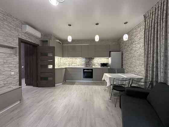 1комн Каманина 45 жемчужина низкий этаж, без выселения на лето Одеса