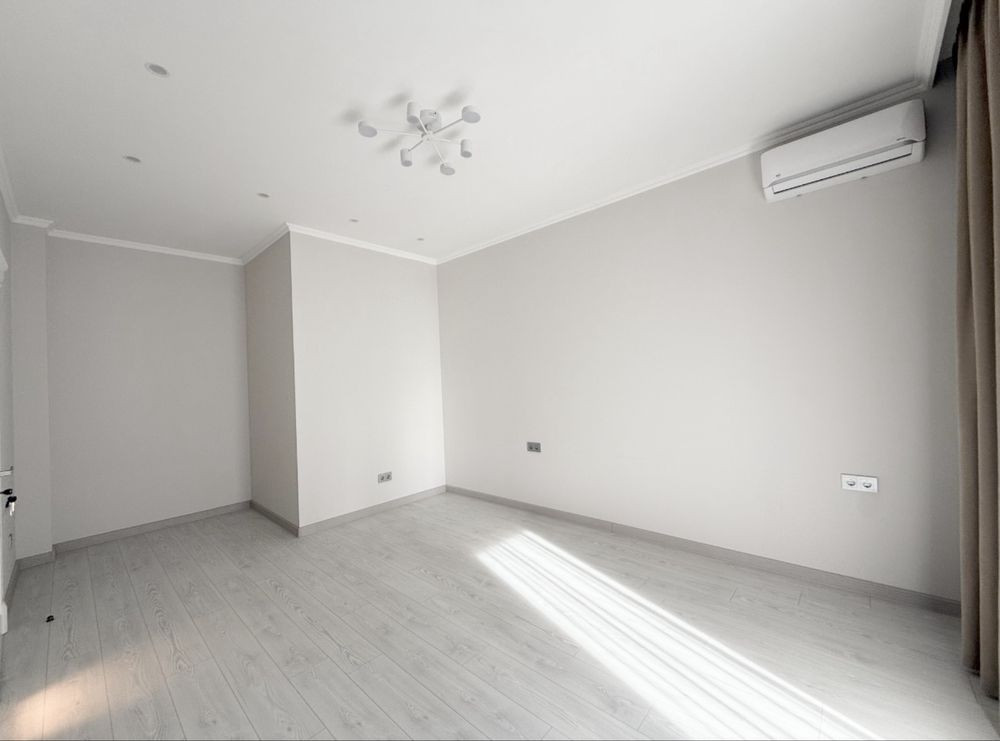 Продаж 2к квартири 77.1м2 ЖК Residents Park Ужгород - зображення 5