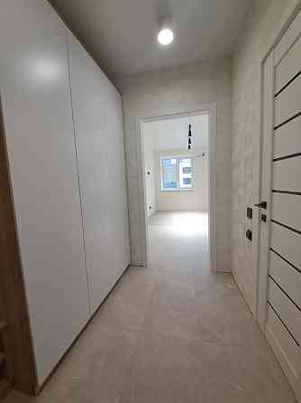 Квартира з ремонтом, меблями та технікою, 13 хв до метро Ирпень