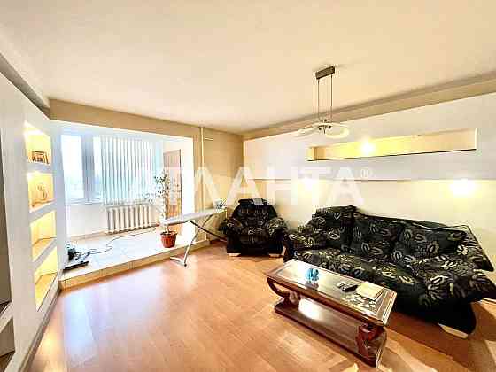 Продам красивую квартиру в кирпич. доме спецпроекта на ул. Армейская! Одеса