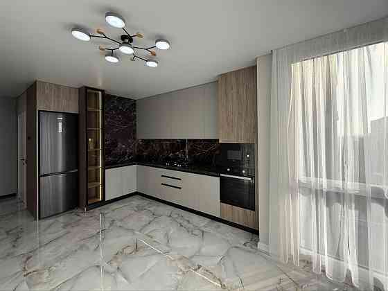 Центр , стильна 1кім+ кухня вітальня Новобудова на вул . Бандери! Івано-Франківськ